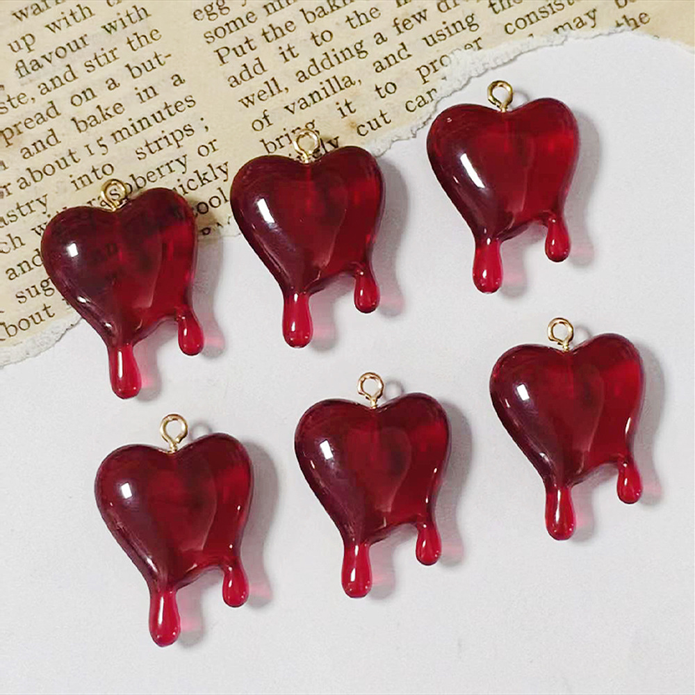 10 peças de Pingentes de Resin - Resin Art Heart avaliação e preço